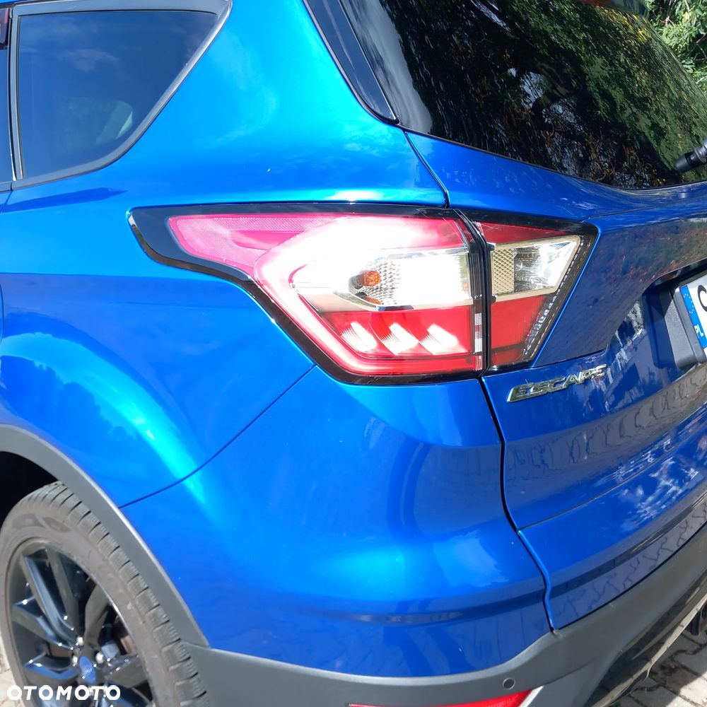 Ford Escape 1.5 EcoBoost AWD SE - 4