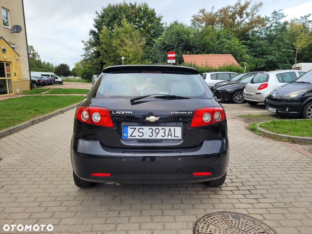 Chevrolet Lacetti 1.8 Platinum - 16