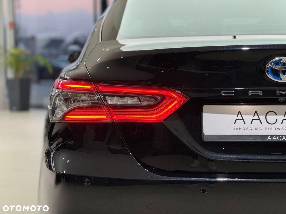 Toyota Camry 2.5 Hybrid Executive CVT - 39