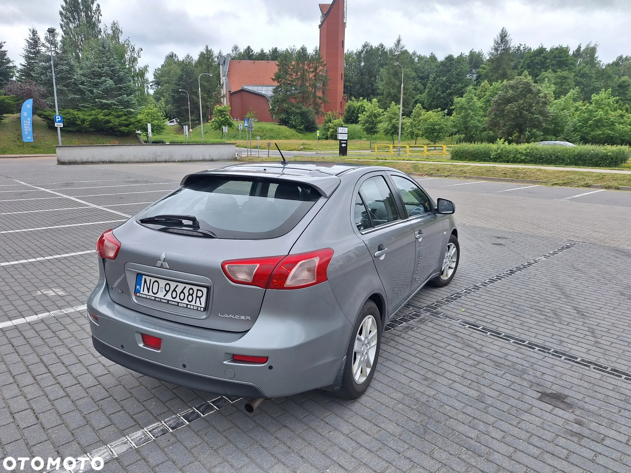 Mitsubishi Lancer - 7