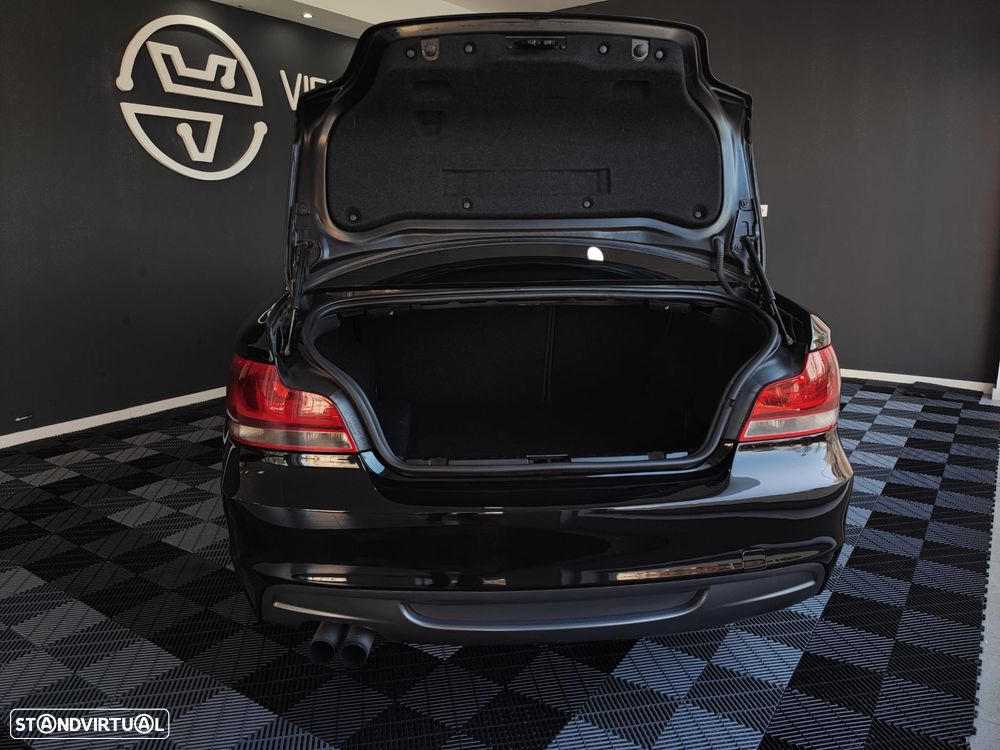 BMW 118 d Limited Edition Lifestyle c/ M Sport Pack - 48