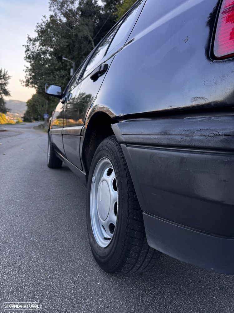 VW Golf 1.4 CL - 22