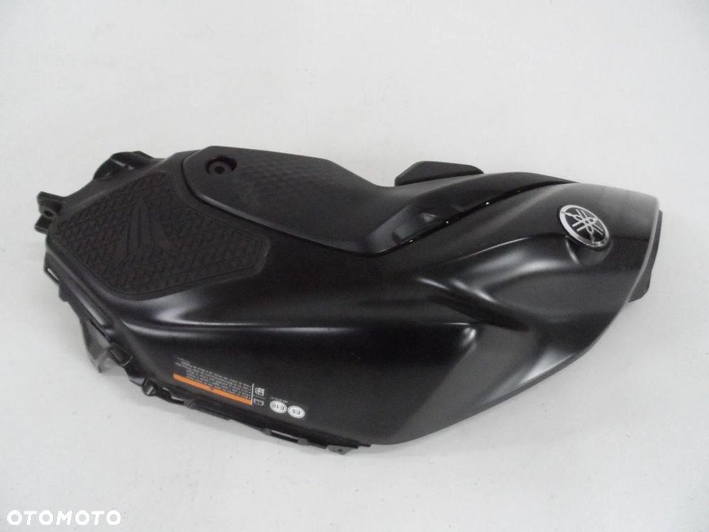 Yamaha MT07 boczek osłona zbiornika P L - 7