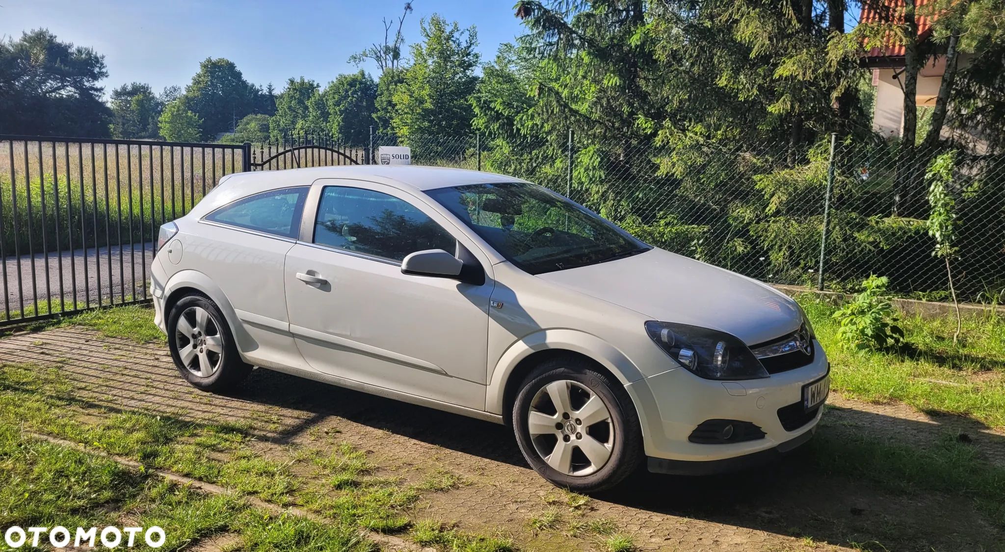 Opel Astra GTC 1.6 - 1