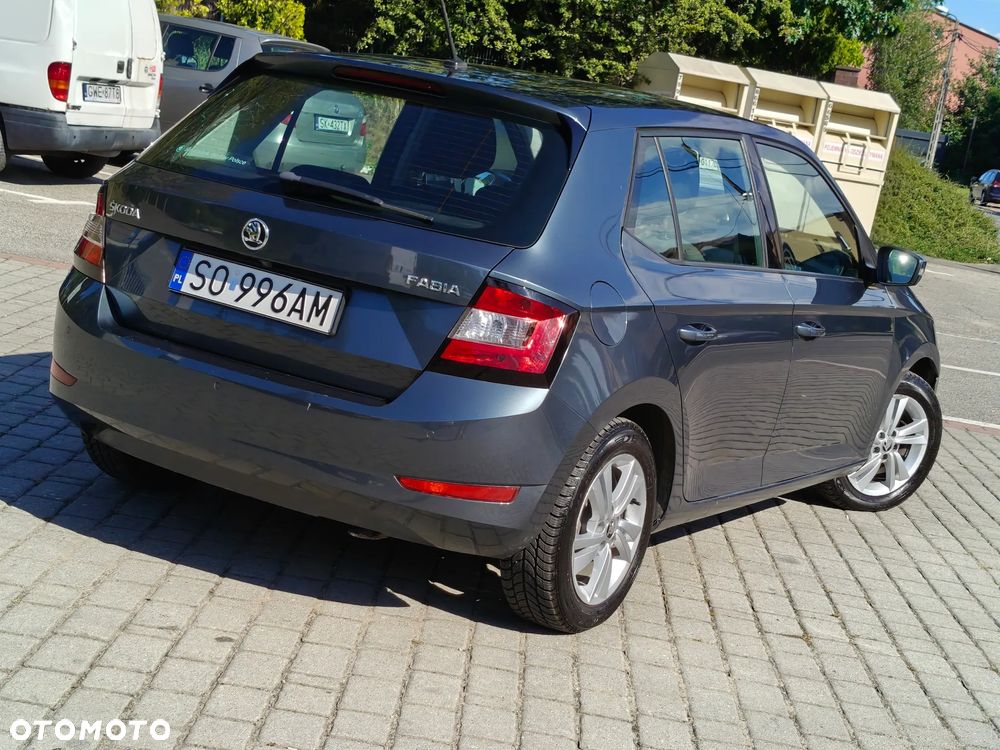 Skoda RAPID 1.2 Ambition Max - 2