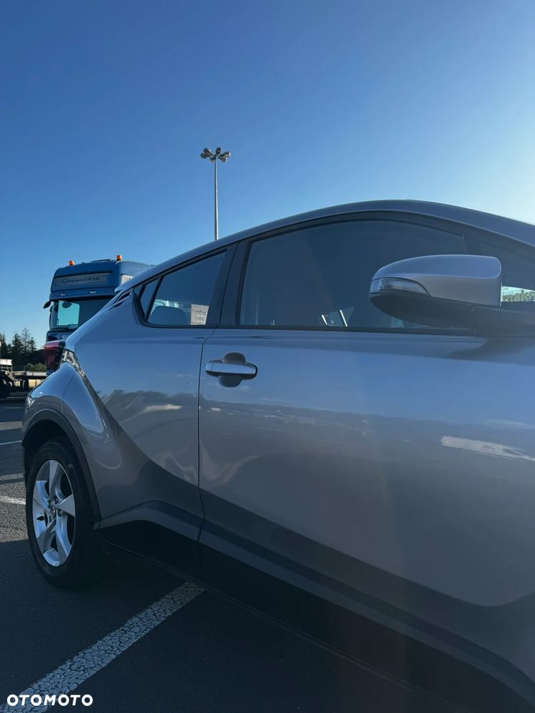 Toyota C-HR 1.2 T Active - 7