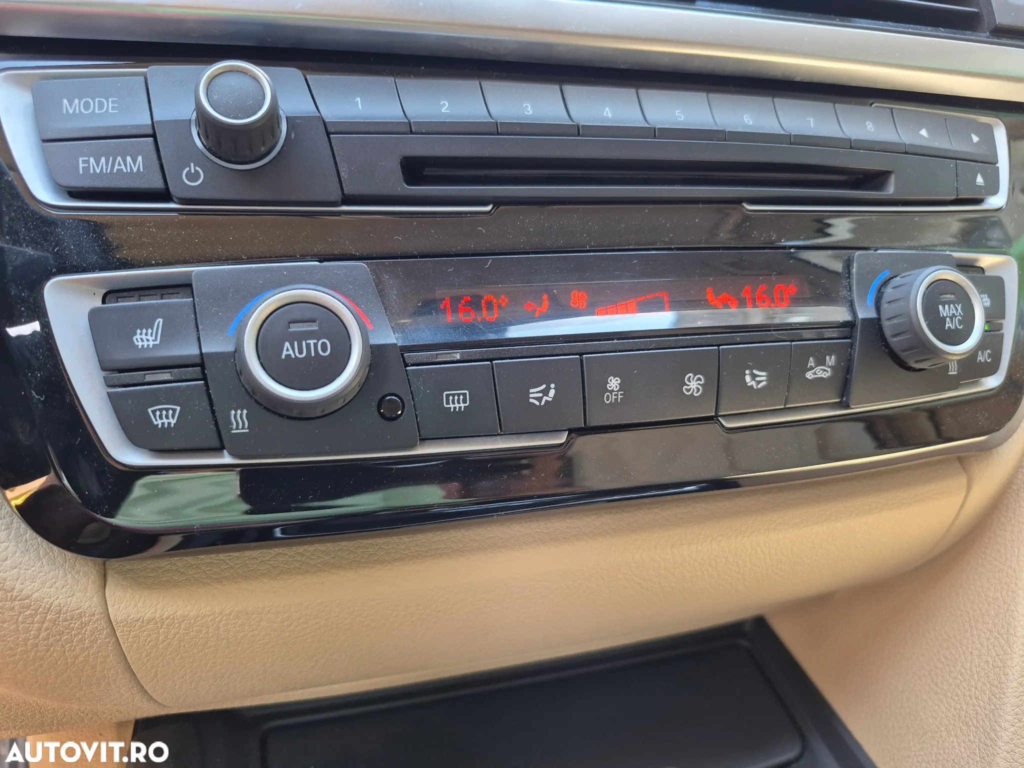 BMW Seria 3 320i GT Aut. Luxury Line - 23