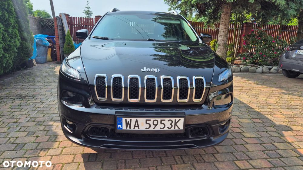 Jeep Cherokee - 22