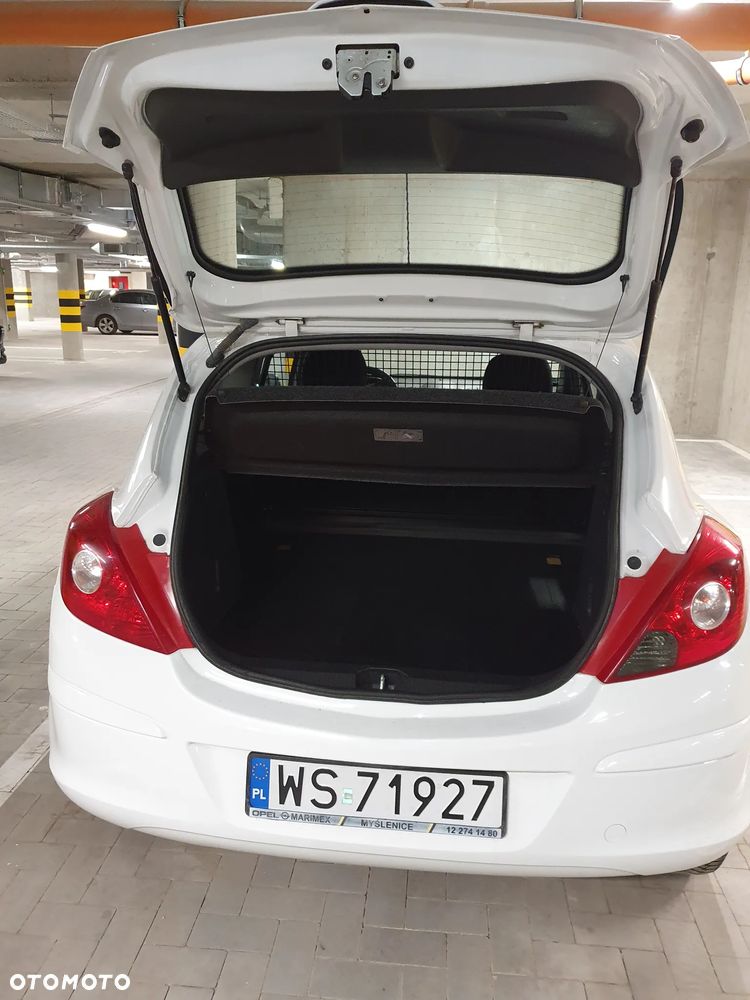 Opel Corsa 1.2 16V Enjoy - 8