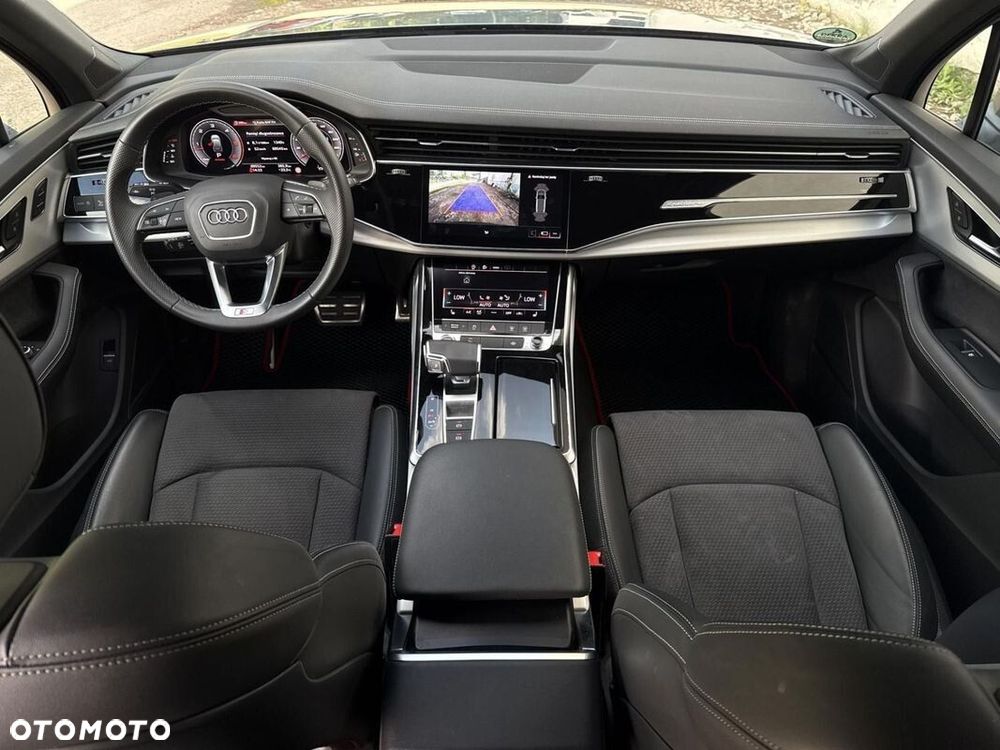 Audi Q7 - 17