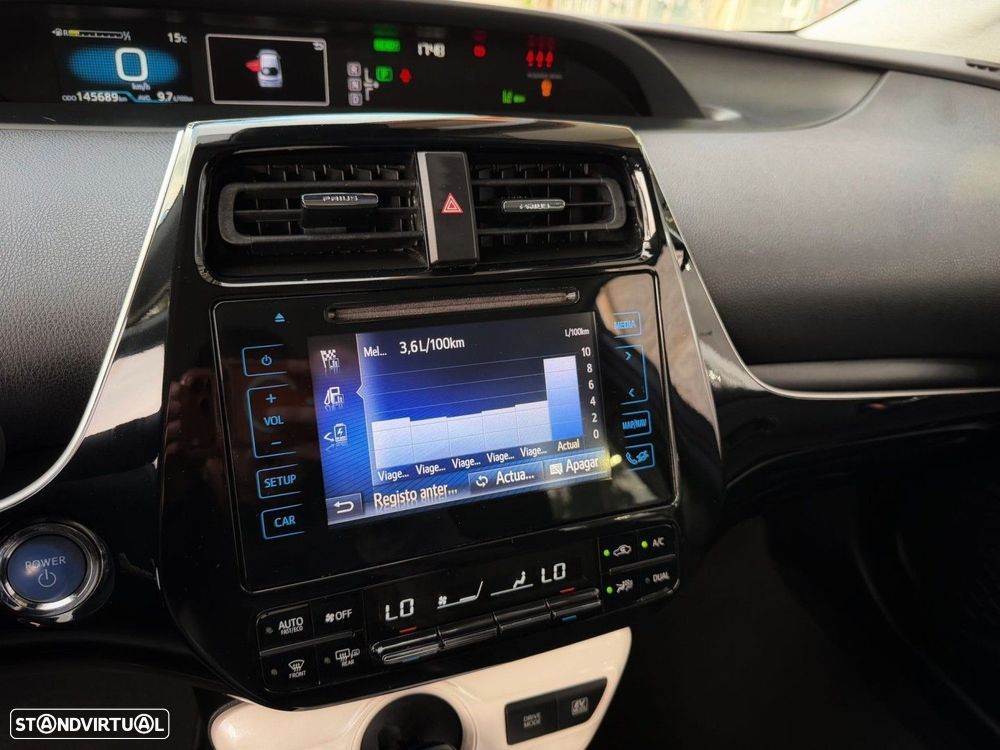 Toyota Prius 1.8 Luxury Touch&Go - 22