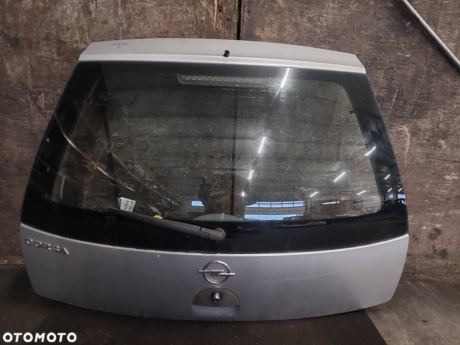 KOMPLETNY TYŁ KLAPA BAGAŻNIKA ZDERZAK TYŁ LAMPA OPEL CORSA C Z147 - 8