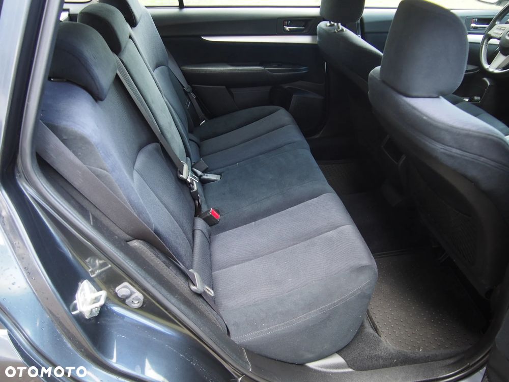 Subaru Outback 2.5i Lineartronic Active - 32