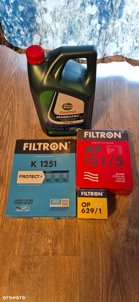 Ford Fiesta 1.0 EcoBoost STart-Stop Titanium - 18