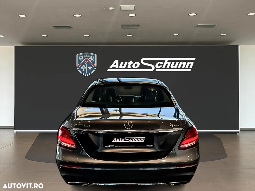 Mercedes-Benz E 220 d 4MATIC 9G-TRONIC AMG Line - 7