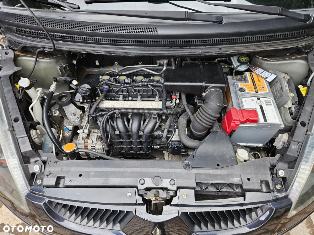 Mitsubishi Colt - 22