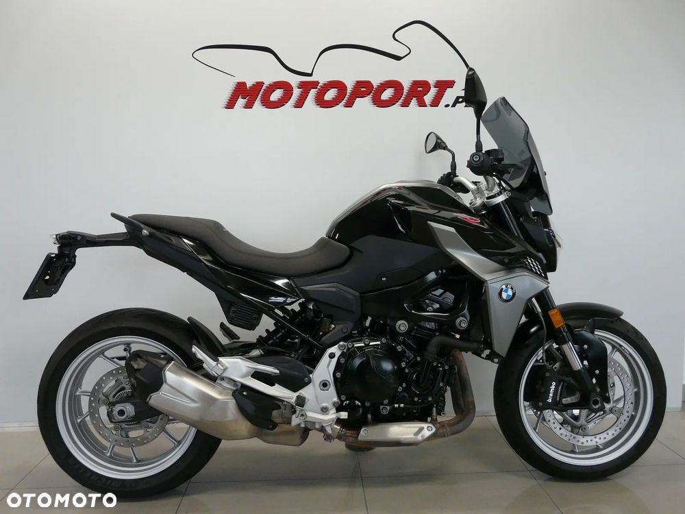BMW R - 1