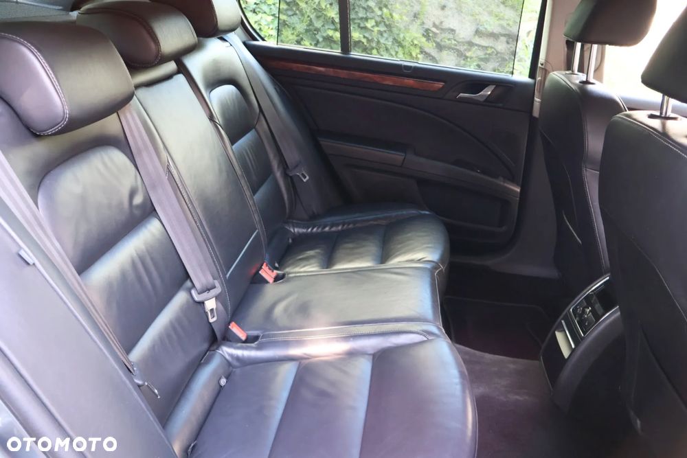 Skoda Superb 2.0 TDI Elegance DSG - 15