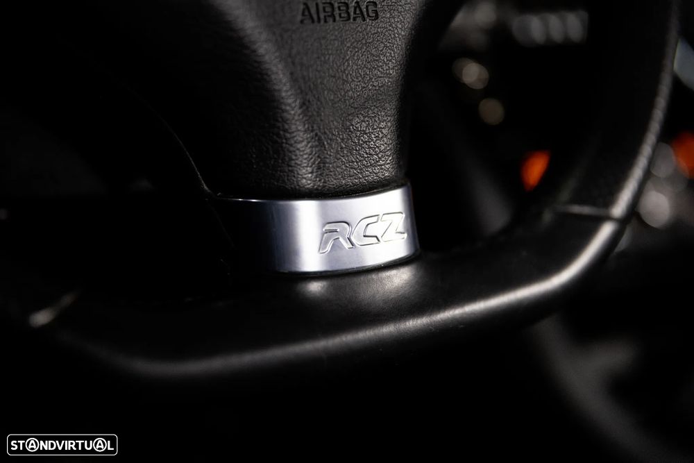 Peugeot RCZ 1.6 THP - 10