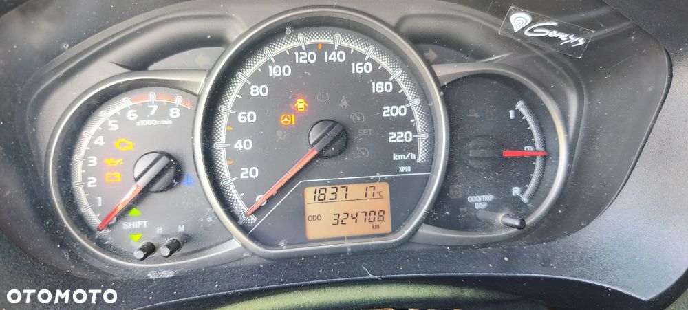 Toyota Yaris 1.0 Sol - 6