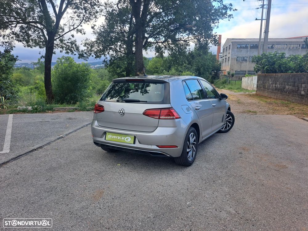 VW Golf 2.0 TDI DSG Sound - 4