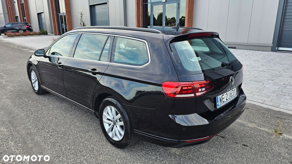 Volkswagen Passat Variant 2.0 TDI EVO Business DSG - 4
