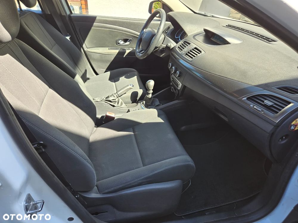 Renault Megane ENERGY TCe 115 Start & Stop Authentique - 15