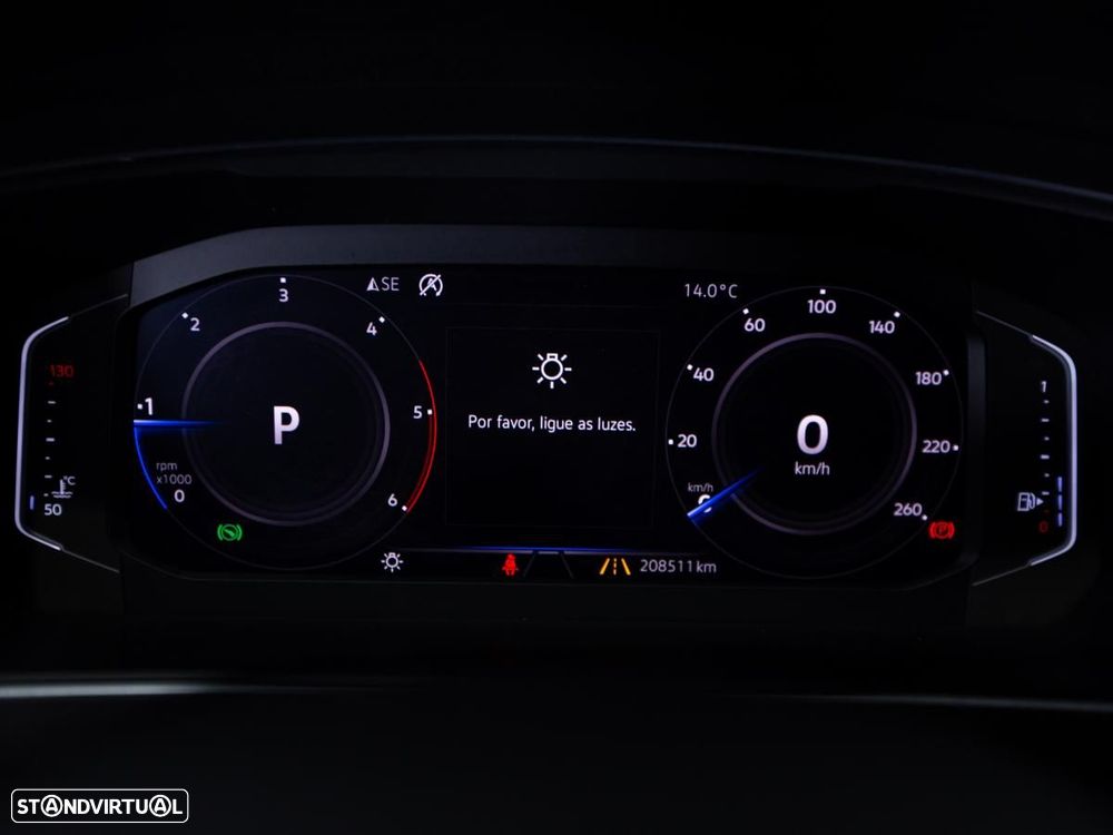 VW Tiguan Allspace 2.0 TDI Highine DSG - 22