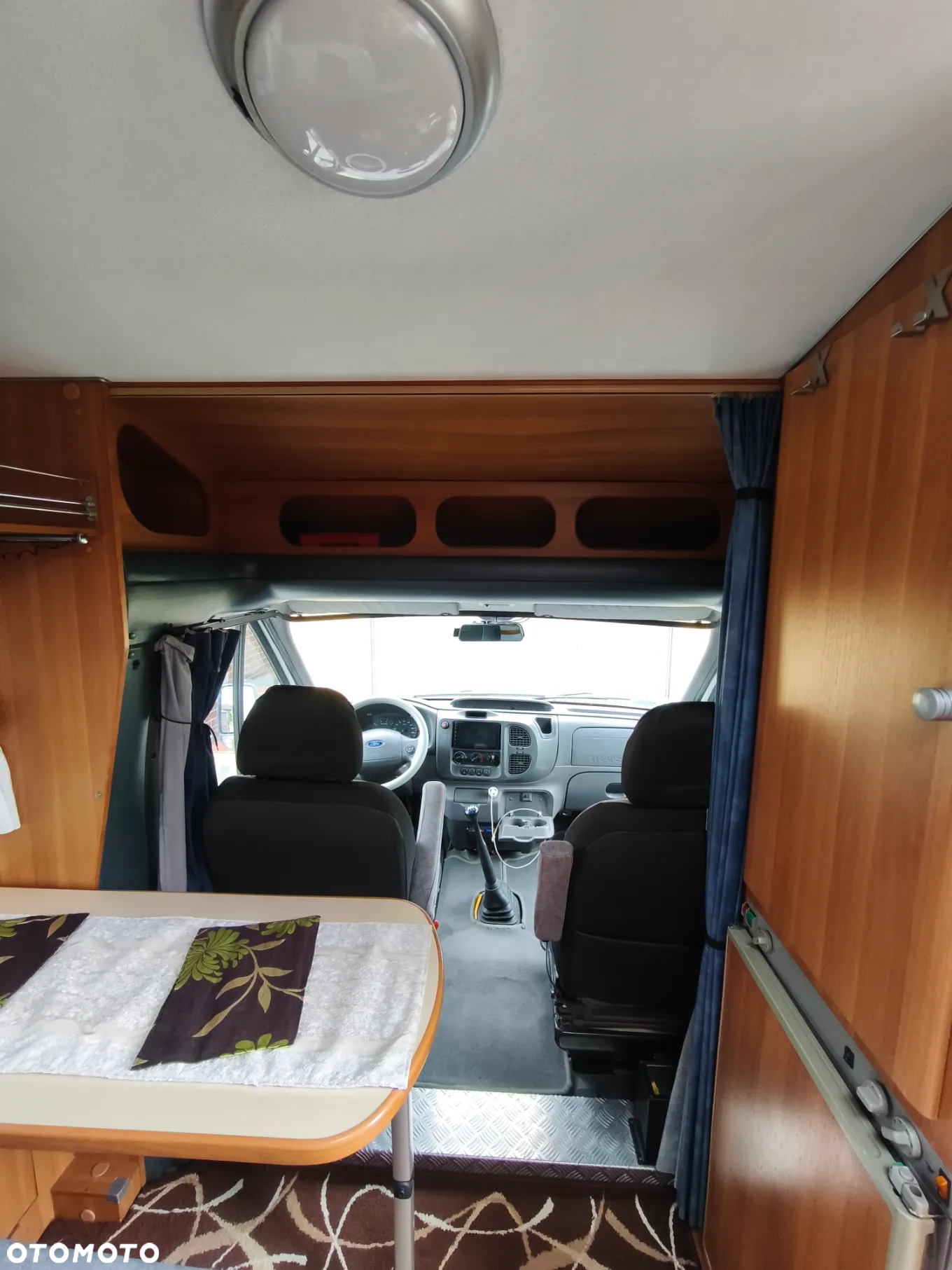 Ford Transit - 9