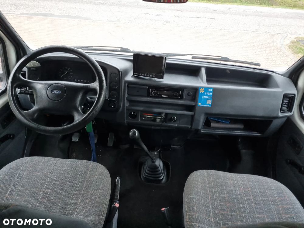 Ford Transit - 20