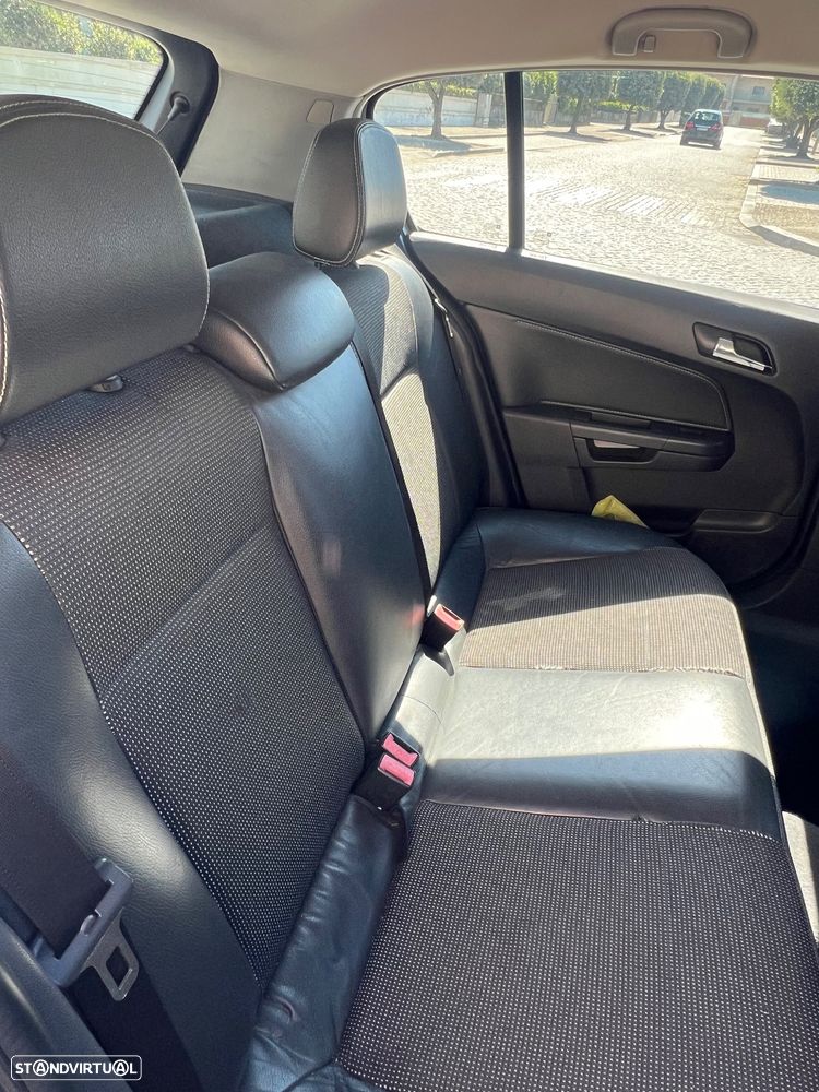 Opel Astra 1.7 CDTI Enjoy - 5