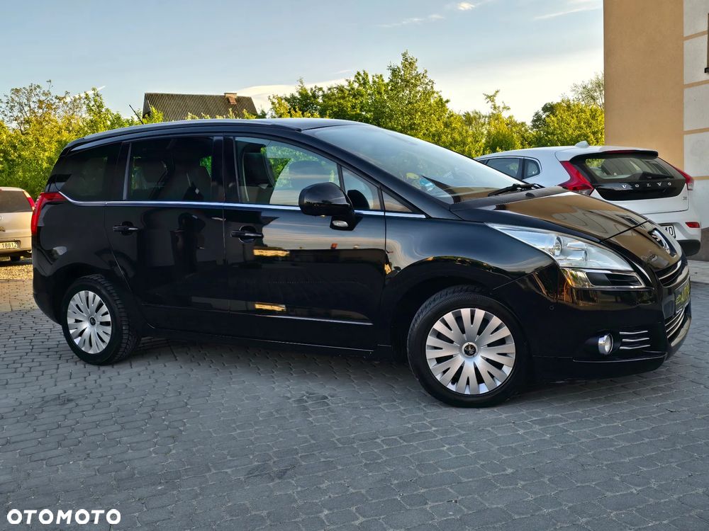 Peugeot 5008 HDI 150 Allure - 9