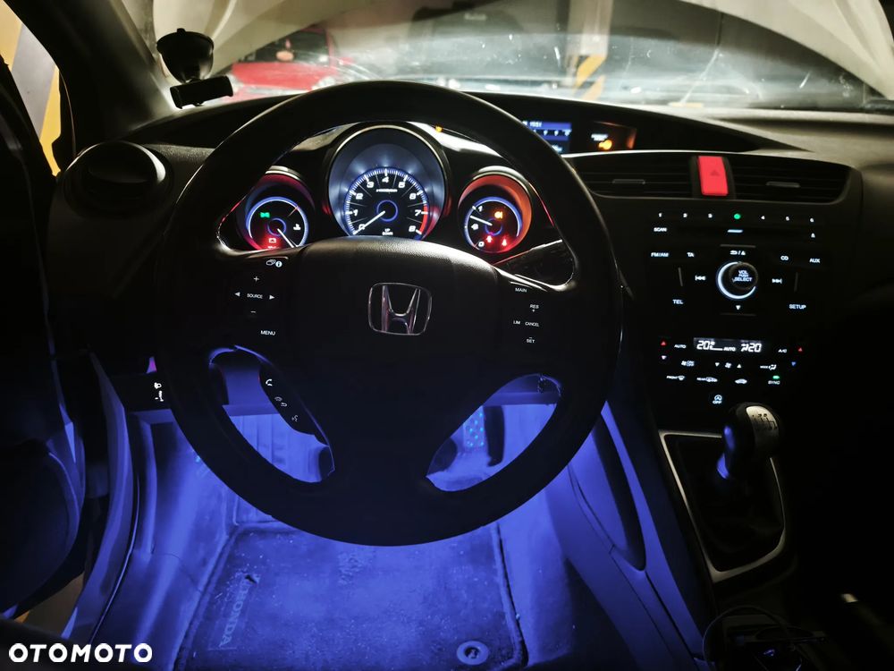 Honda Civic 1.8 S - 18