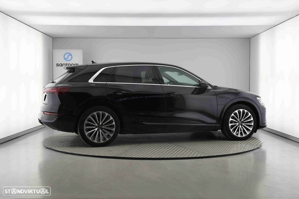Audi Q8 e-Tron 50 quattro S line - 3