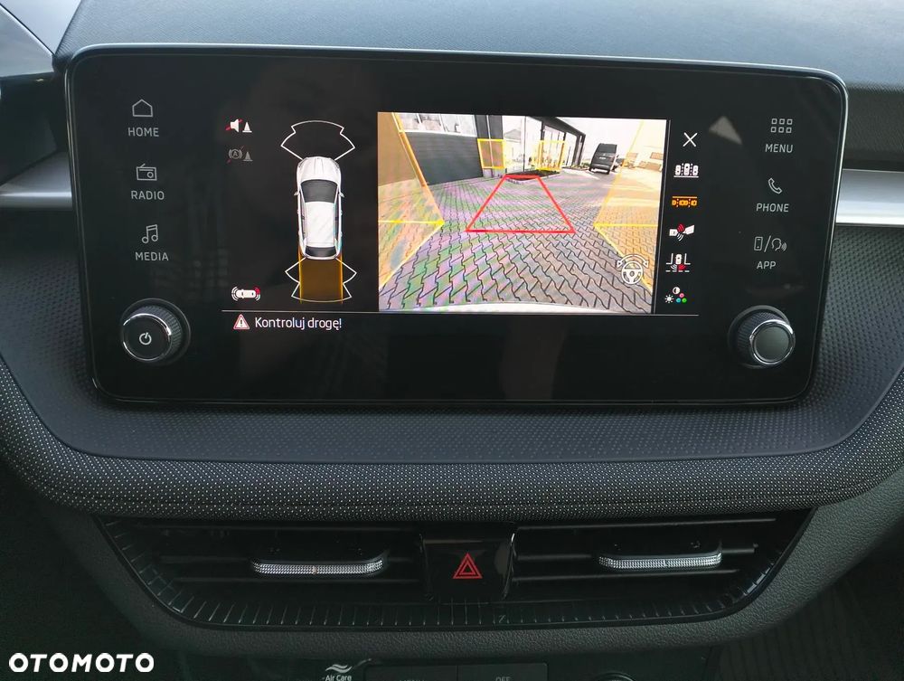 Skoda Fabia 1.0 TSI Selection - 25