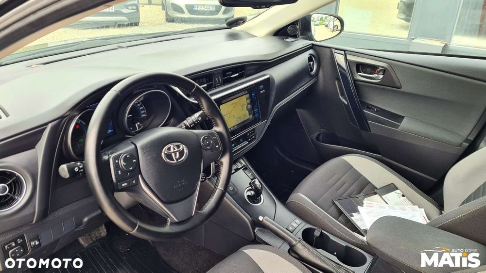 Toyota Auris - 6