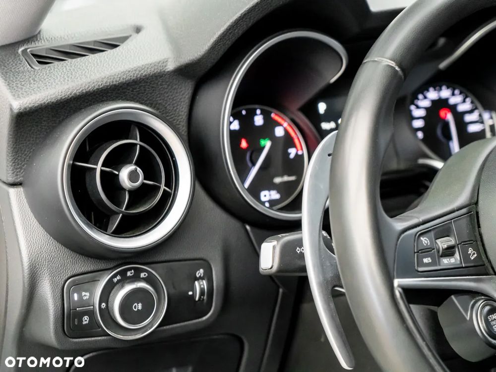 Alfa Romeo Stelvio 2.0 Turbo Business Q4 - 27