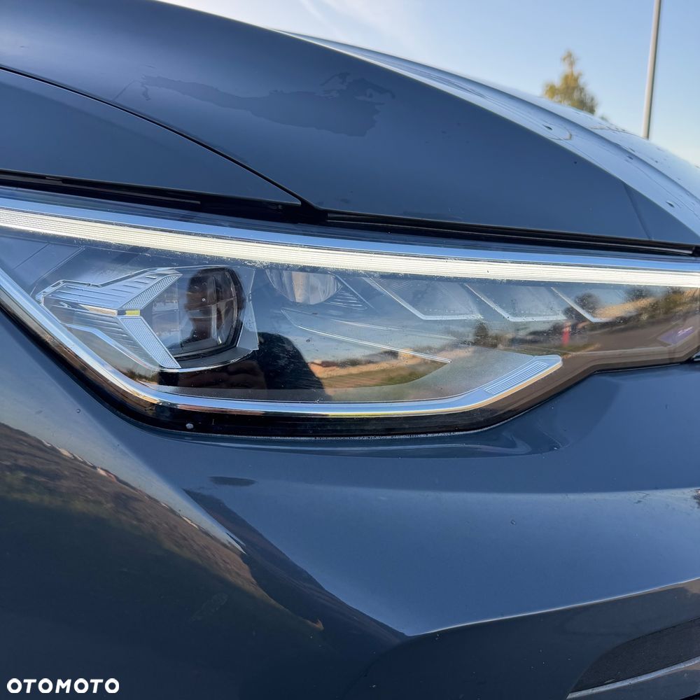 Volkswagen Golf 2025 photo 4