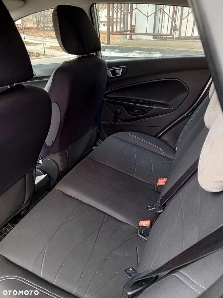 Ford Fiesta 1.5 TDCi Titanium EU6 - 6