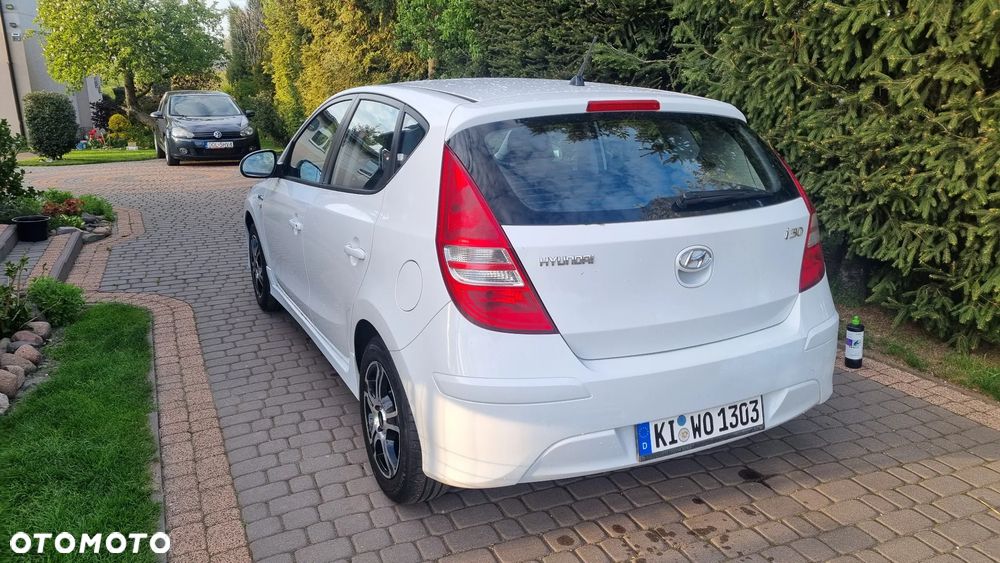 Hyundai i30 1.4 Blue Classic - 3