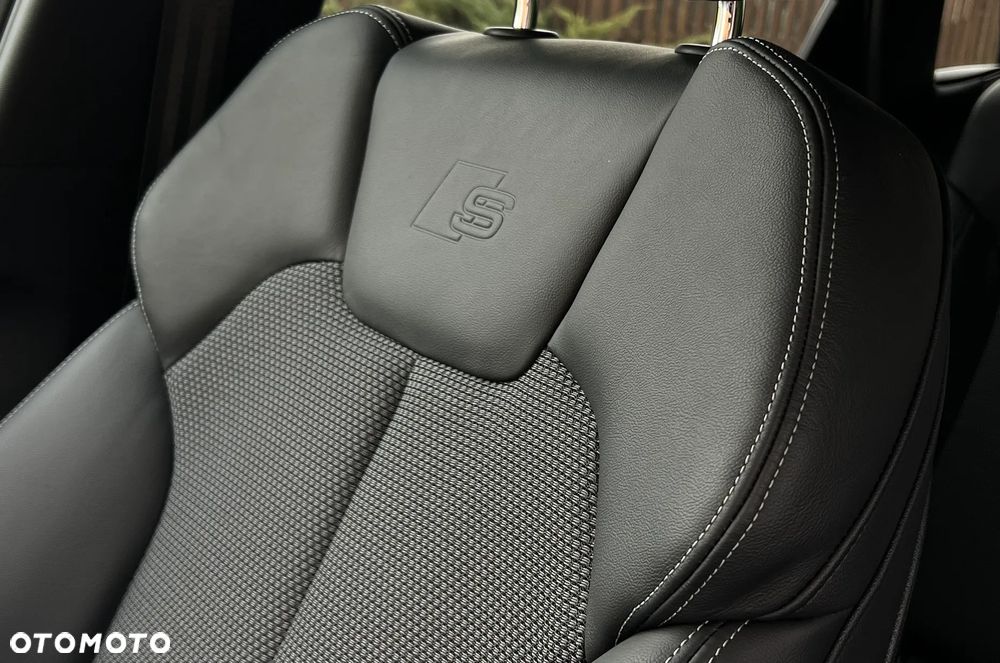 Audi Q5 Sportback 40 TDI quattro S tronic S line - 10