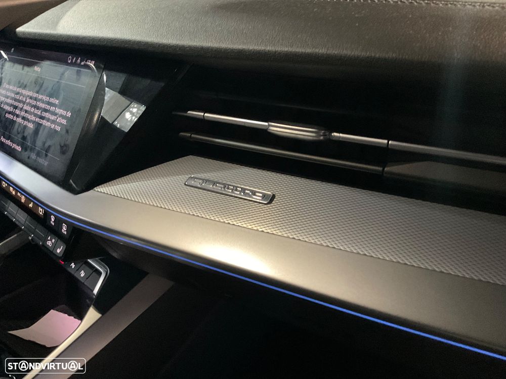 Audi S3 S tronic - 29