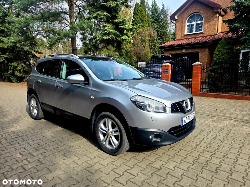 Nissan Qashqai+2 2.0 4x4 Tekna CVT - 1