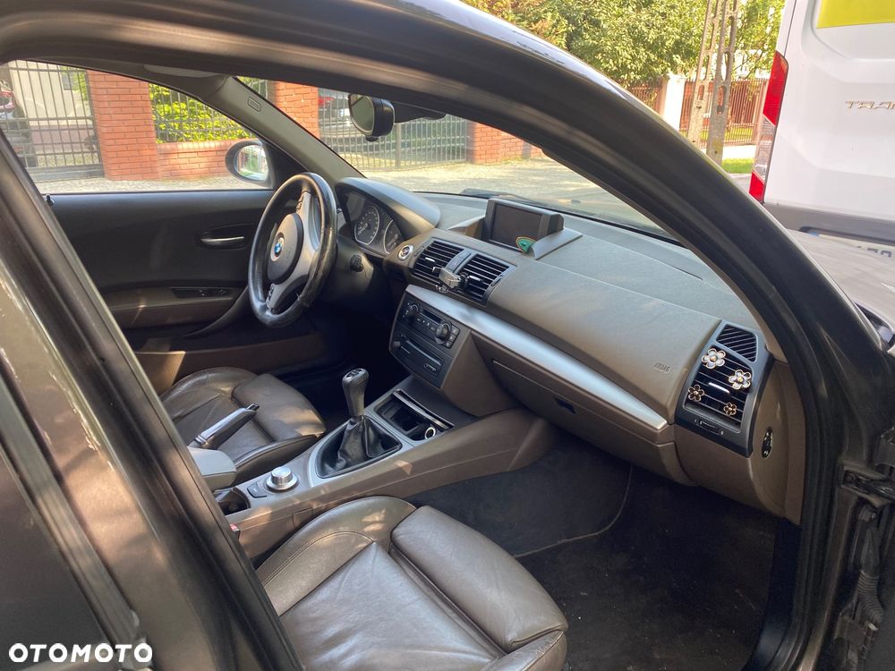 BMW Seria 1 120d - 6