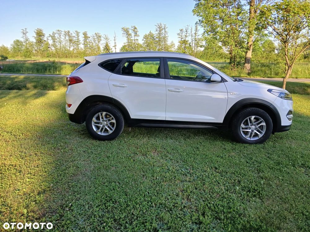 Hyundai Tucson 1.6 GDI BlueDrive GO 2WD - 5