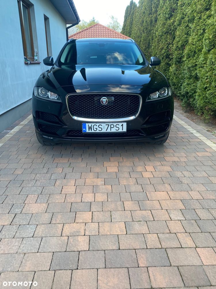 Jaguar F-Pace - 6