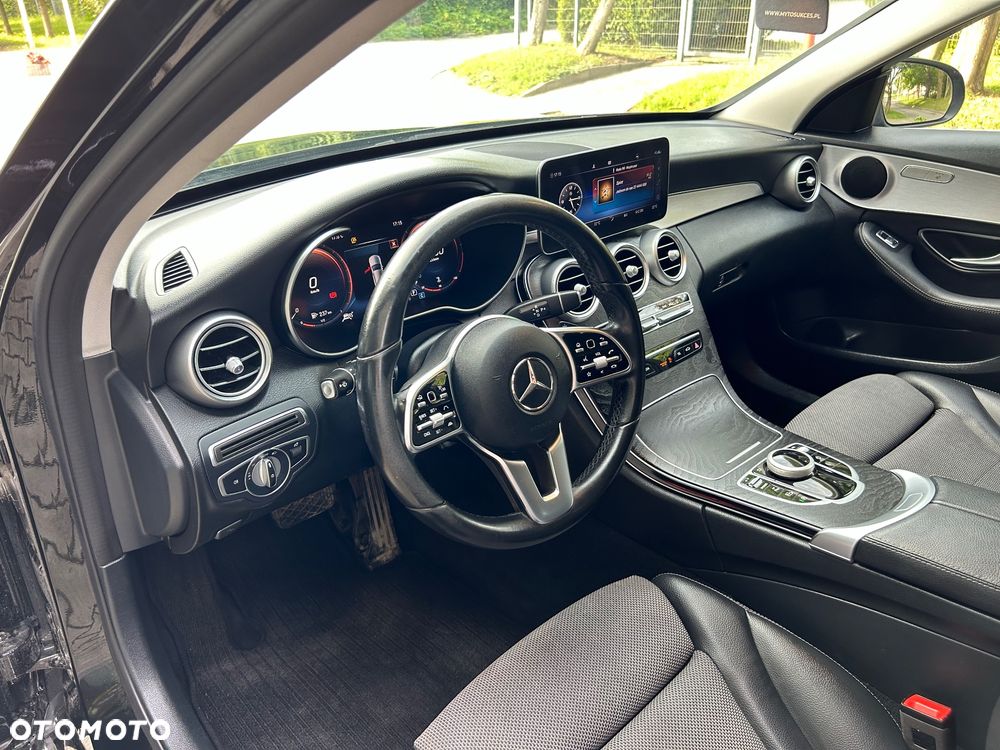 Mercedes-Benz Klasa C 220 d 9G-TRONIC - 9