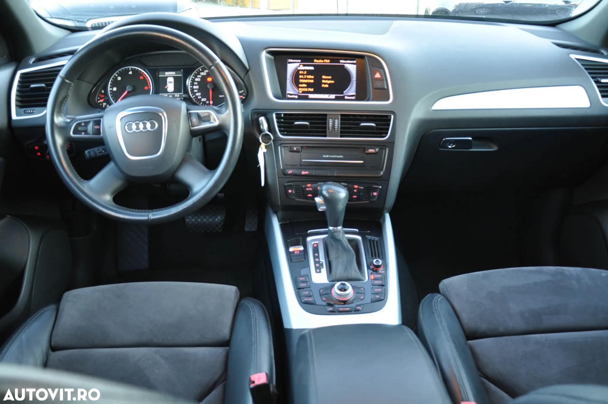 Audi Q5 2.0 TDI Quattro S-Tronic - 14
