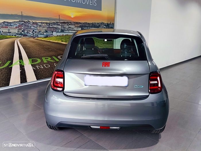 Fiat 500e 23,8kWh Red - 6