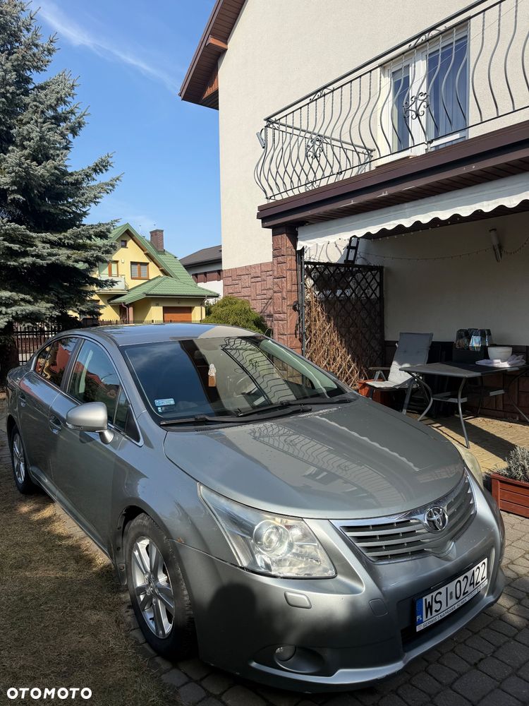 Toyota Avensis 2.0 D-4D Sol+NAVI - 2